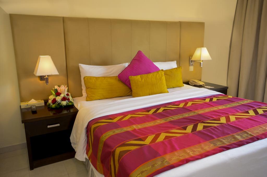Parkside Aparthotel Dubai