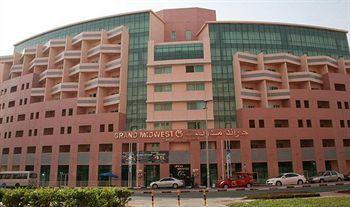 Parkside Aparthotel