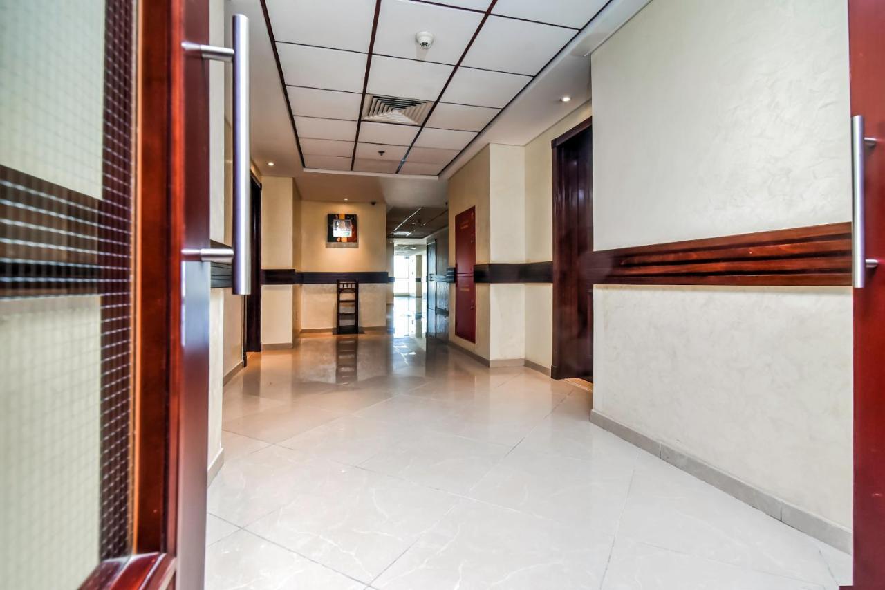 Parkside Aparthotel